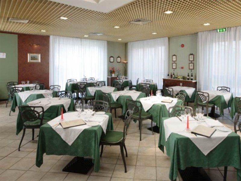 קסטל מג'ורה B&B Hotel Bologna מראה חיצוני תמונה